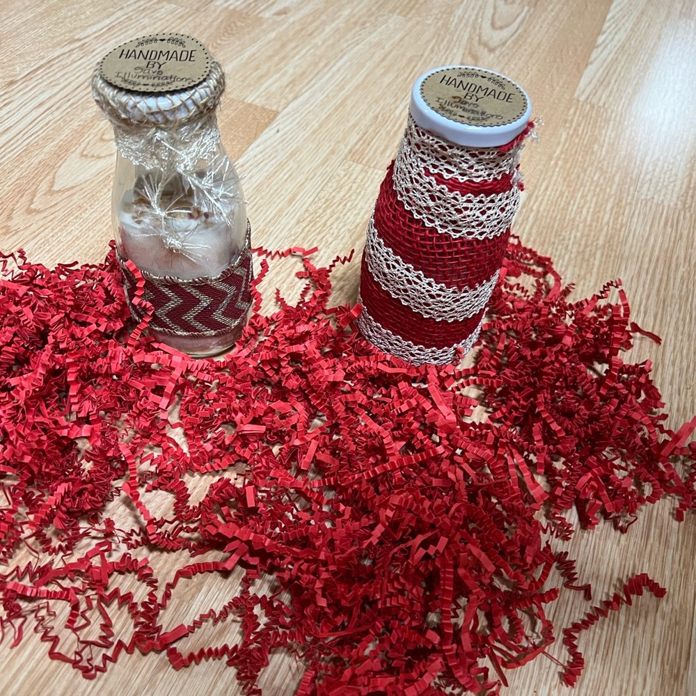 2 soy hand made candles
